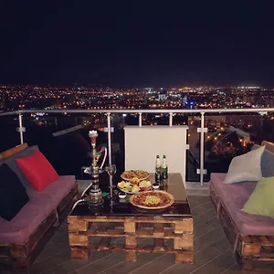 تحقق من التوفر