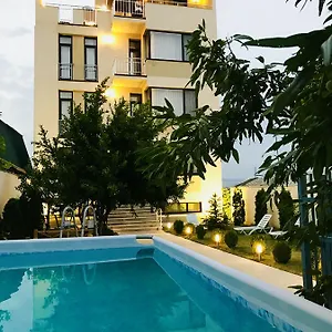 تحقق من التوفر