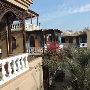 Nile House Луксор